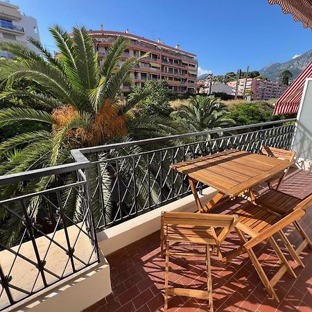 Magnifique T2 Proche Mer Et Ville Refait A Neuf Avec Terrasse Menton Buitenkant foto